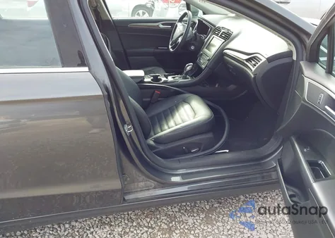 2016 Ford Fusion Se z USA, uszkodzony, nr VIN 3FA6P0T97GR231915